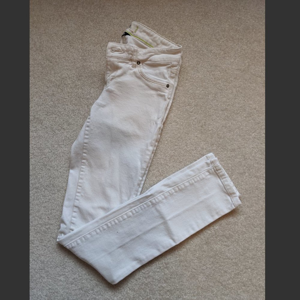 Skinny White Jeans